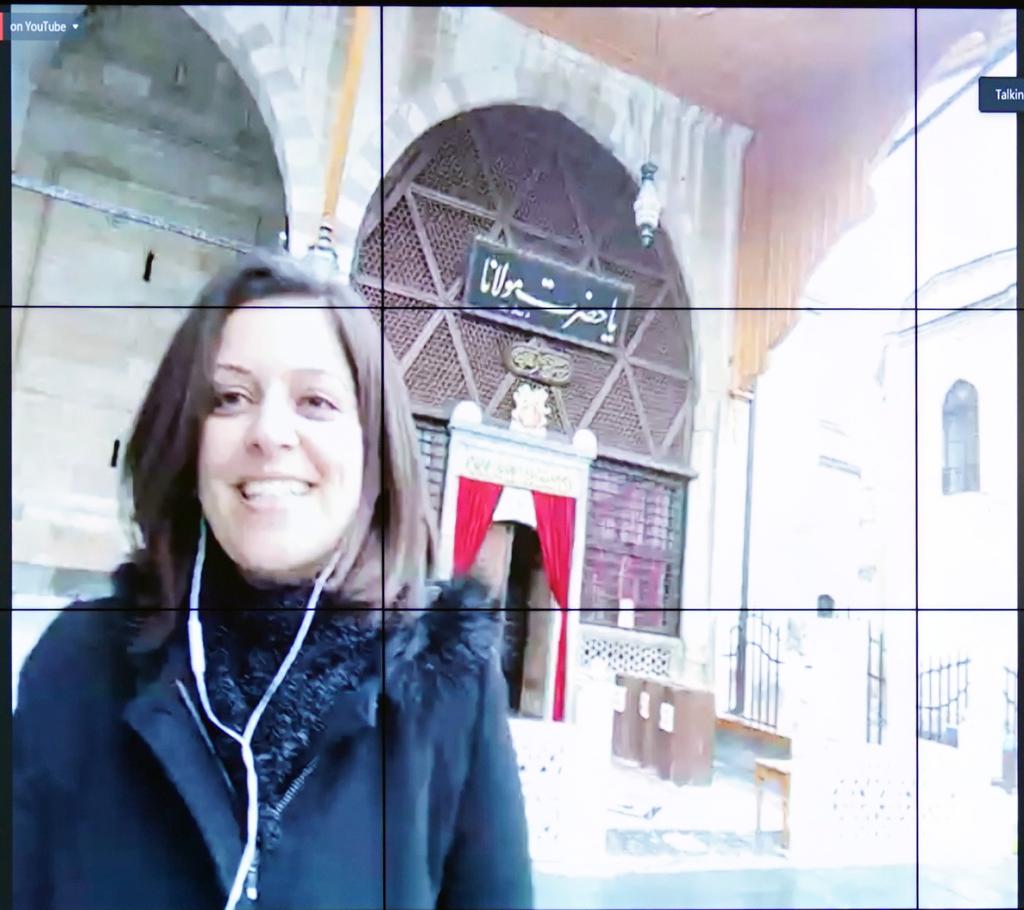 Ziya Öğretmen Buluşmaları’nda ev sahibi bu kez Konya’daki meslektaşlarımdı.

Öğrencileriyle geçen yoğun mesainin yanında cevherleri mücevhere dönüştürme yolunda ne çok proje ve emek ortaya koymuşlar. 

Teknolojiyle müfredatı buluşturan öğretmenlerim iyi ki varsınız.