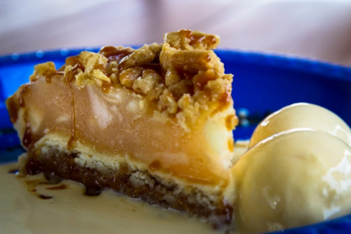 BlueBayou_TX's tweet photo. Eat dessert first. We won't judge. https://t.co/a4i2BYY1ht