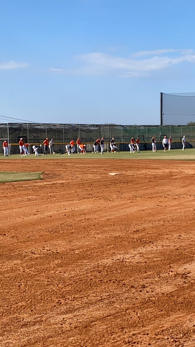 United Longhorn Baseball tweet media