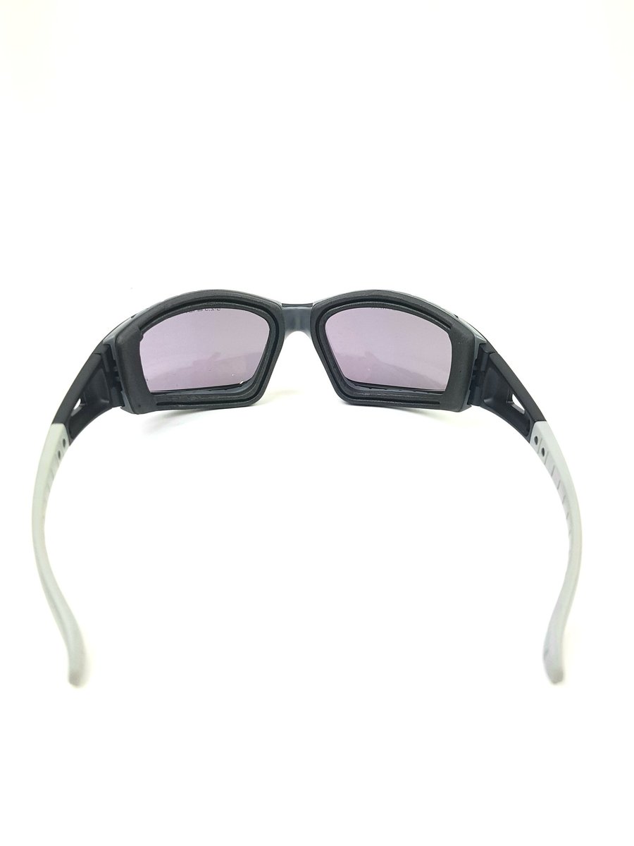 Bollé TRACKER bril grijze lens - Infralub B.V. infralub.com/bolle-veilighe…