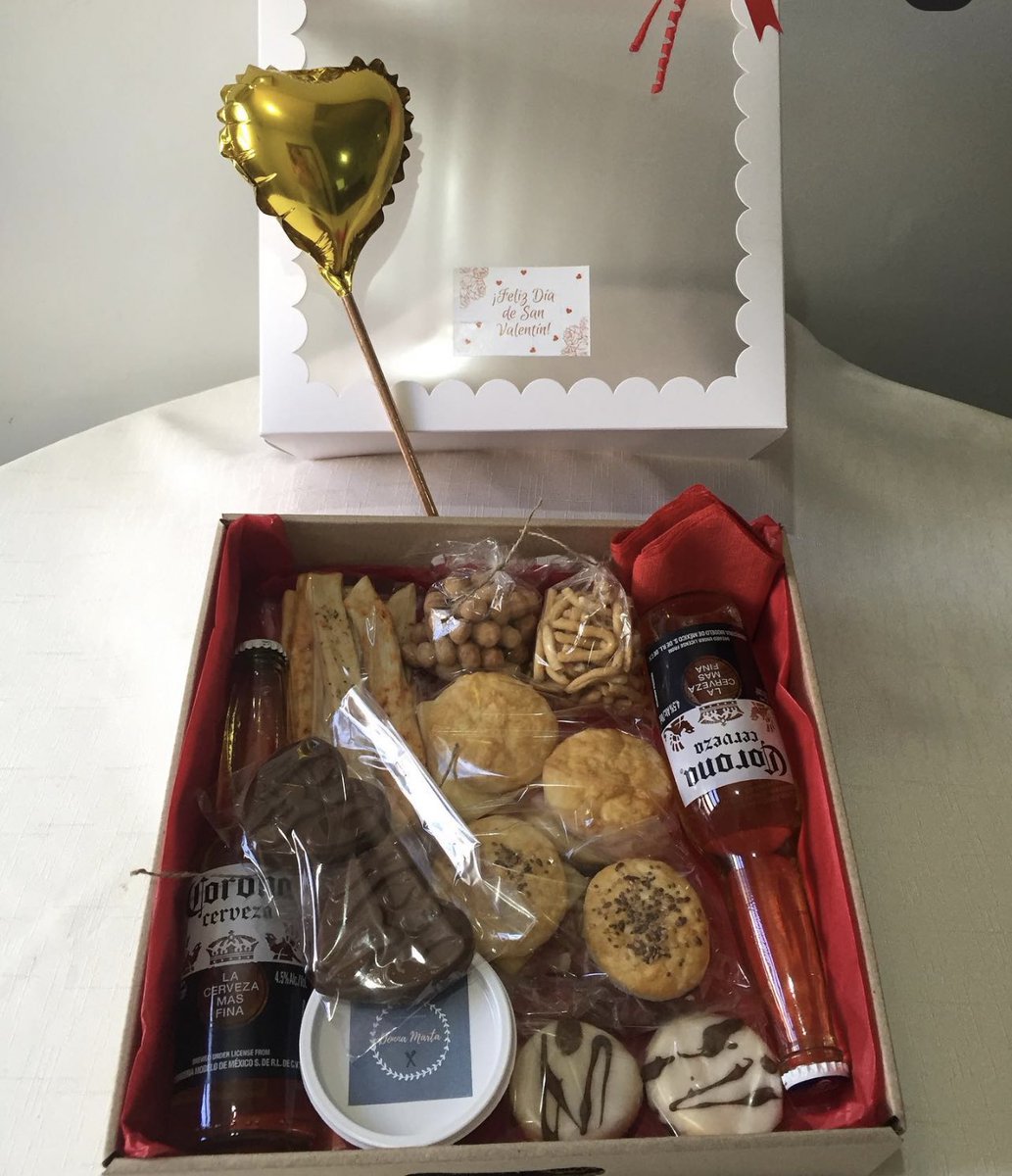 Cosas ricas en Villa Ballester dándole una mano a este matrimonio que se lo  merece! Cajas dulces y saladas para San Valentin! 👉🏻  https://t.co/0RmS7lDiy7 Deja tu emprendimiento acá abajo👇🏻poné la zona,  que, image size:1033x1200