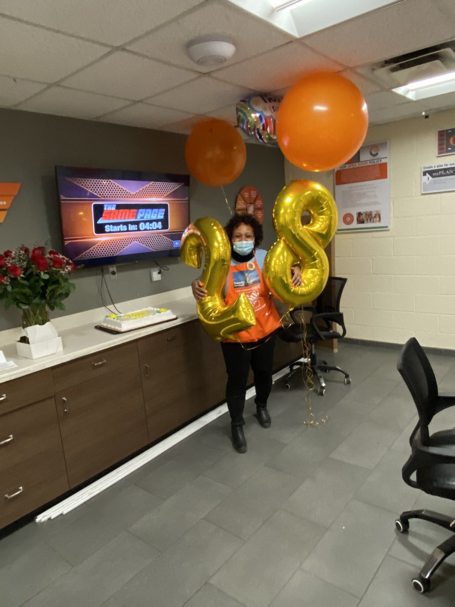 Tara Crawford (@tara_asm0922) on Twitter photo 🔶28 YEARS STRONG 💪🏾 Happy Anniversary Boss Lady!! 🔶 <a href="/YDensin/">Yolanda Denson</a> <a href="/DHRMgregorio/">Maria Soto</a> <a href="/MattKeatinghd/">Matt Keating</a> 🔶28 YEARS STRONG 💪🏾 Happy Anniversary Boss Lady!! 🔶 <a href="/YDensin/">Yolanda Denson</a> <a href="/DHRMgregorio/">Maria Soto</a> <a href="/MattKeatinghd/">Matt Keating</a>
