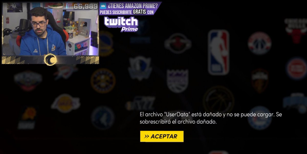 Aircriss's tweet photo. Mi cara el ver que HE PERDIDO TODAS mis partidas de NBA 2K en directo tras irse la luz en todo el edificio. 
Pulsa RT como si de una tremenda F se tratara para que de alguna manera 2K support consiga recuperarlo todo jajaja
Decir que en la nube se han subido los corruptos xD https://t.co/MntVlsOfth