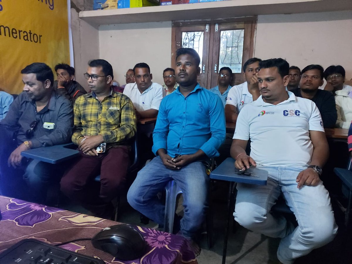 Block level vle training conduct in Binka block in the presence of SPM Debayudha Sir
<a href="/SwornaprabhaSi1/">Swornaprabha Singh</a> <a href="/dintya15/">dinesh tyagi Retd IAS</a> <a href="/debayudha/">Debayudha Mishra</a> <a href="/MohdRiaz/">Riaz</a> <a href="/OdishaSpv/">CSC SPV Odisha</a>