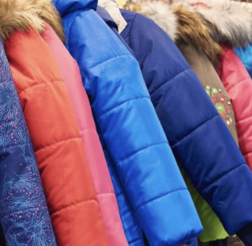 ShopBTM's tweet photo. We are proud to partner with NY Assemblywoman @JoinJoyner + @newyorkcares in a Coat Giveaway for those in need.
Location :  Bronx Terminal  Market (Next to GNC entrance at Exterior Street) 
Time :  Friday, January 29th , 10AM – 1PM while supplies last 
#BronxTerminalMarketCares https://t.co/NOsY7cFZIn