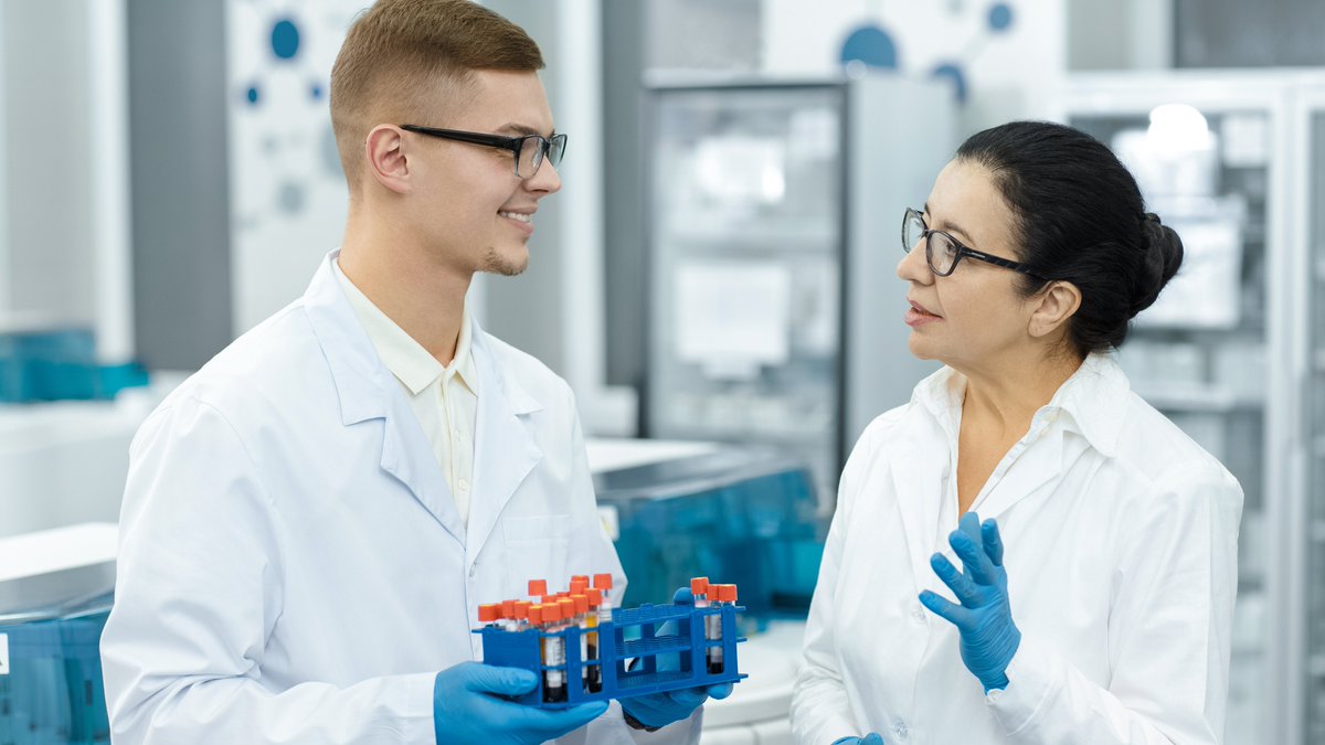 Apply now for a Green Chemistry &amp; Engineering Internship grant! MPCA is seeking project proposals from host organizations for an internship at a #Minnesota facility in summer 2021. More info: bit.ly/2YJdCDQ #grants #applynow #chemistry #engineering #internship