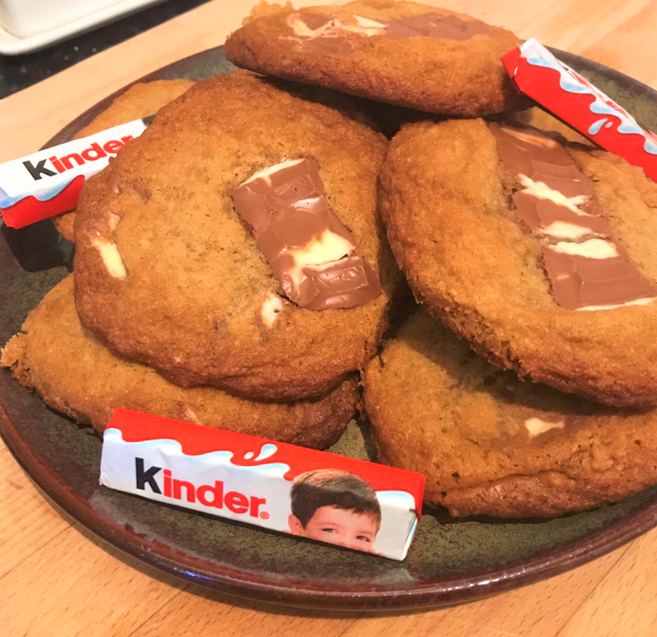 LThornberry_'s tweet photo. IF YOU LOVE CHOCOLATE AND YOU LOVE BAKING, YOU'LL WANT TO MAKE THESE DELICIOUS COOKIES 🍫💕 

https://t.co/YsCeK3ECZh

@UKBloggersRT @BloggingBabesRT @BloggersHut @BBlogRT #BloggersHutRT @LovingBlogs @FerreroUK @FemaleBloggerRT #bloggersworld #BloggerBabesRT  #theclqRT https://t.co/ZkWe5Y6s1p