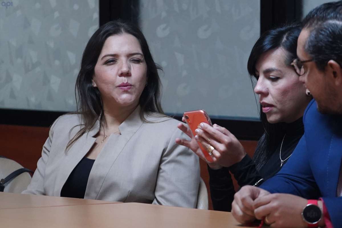 Tribunal de la <a href="/CorteNacional/">Corte Nacional de Justicia</a> incrementa la pena de 1 a 2 años para la exasambleísta, María Alejandra Vicuña, sentenciada por concusión. Los jueces rechazaron su recurso de apelación y aceptaron los planteados por Fiscalía y Procuraduría para aumentar su condena.