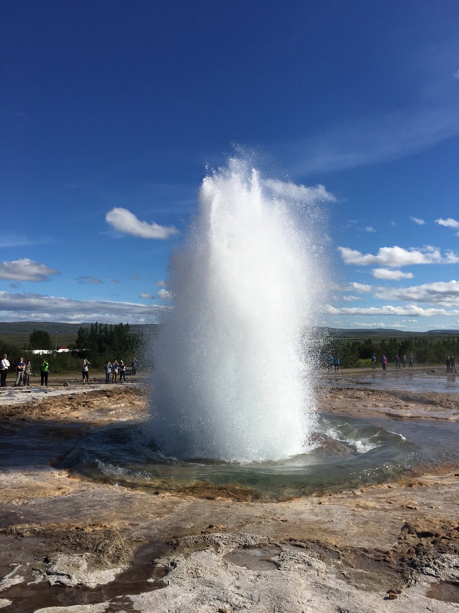 Si vous le souhaitez, vous pouvez me suivre sur Instagram et découvrir mes photos. Profil Éric.farel
