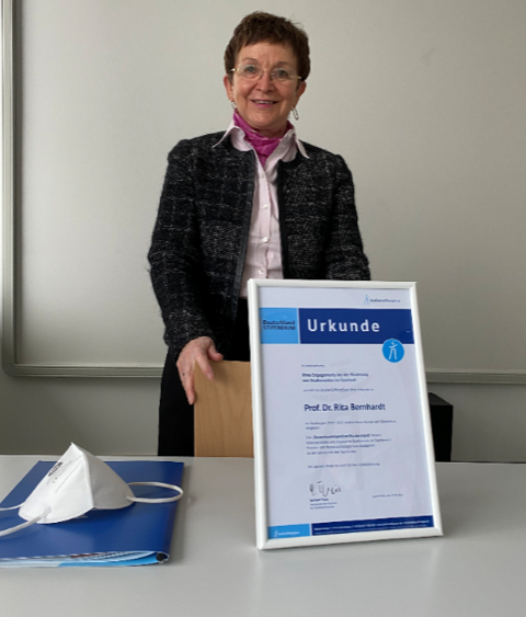 My doctoral adviser and #P450 Icon Prof. Rita Bernhardt @Saar_Uni was honored with a stipend 'Deutschlandstipendium Rita Bernhardt' given by @StStSaar   which will support gifted students in the area of human and molecular biology and biotechnology in her name #WomenInSTEM
