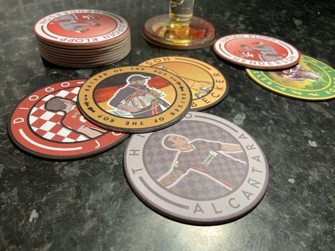 🎉 GIVEAWAY TIME 🎉

For a chance to win a pack of our #LFC coasters, all you have to do is:

🔁 - Retweet this tweet! 

🔴 - Follow us! <a href="/Badges4TheMatch/">Badges4TheMatch</a> 

Winner will be announced at 4pm on Sunday, 30 mins before the game vs West Ham kicks off 😎