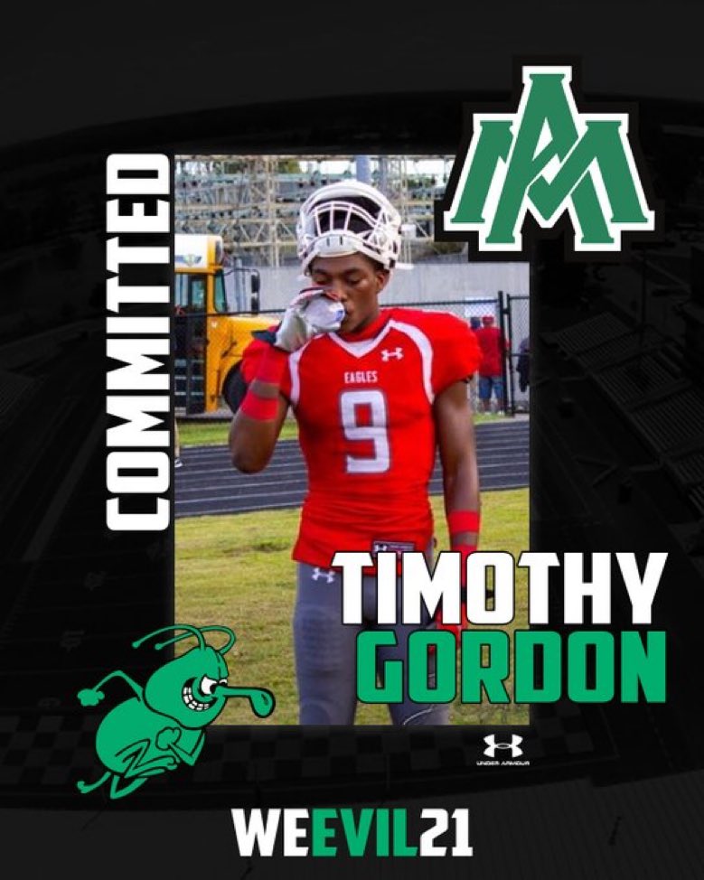 Gordon9Tj's tweet photo. All thanks to the Man aboveππΎ and these coaches right here. @coachjweevils
@CoachWrightUAM
@walkerashburn47
@_CoachFrost
@WeevilFootball https://t.co/zy5FjmSjvO