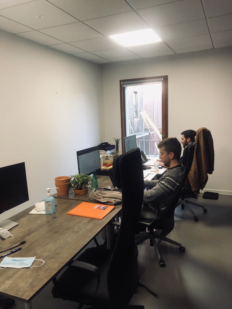 takeadesk's tweet photo. //TAKE A NEW DESK
🔍 À la recherche d'un #bureau à #Nantes ?
Rejoignez-nous dans le bel espace @groupeaethica. 10 postes de travail sont disponibles dans 2 bureaux cloisonnés.
👉 https://t.co/nz6zJNb09b
#immobilier #flexoffice #startup #coworking #spaceoffice https://t.co/K5rEBFGifj
