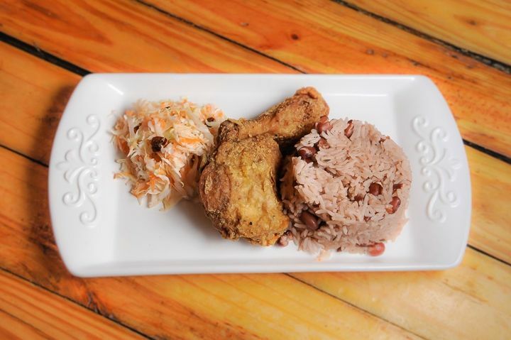 TropicsATL's tweet photo. Pic says it all .. Fried chicken yummy 😋
6453 Chupp rd. Lithonia GA 30058
404-826-7073 Fri &amp; Sat 11am- 9pm 
#caribbeanfood #jerkchicken #jerkpork #escovitchfish #festival #bammysticks #jamaicanfood #atlantaeats #lithonia #noartificialanything #tropicsjerkcenter #caribbeanfoo… https://t.co/RjlyHcvT0v