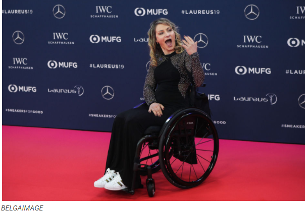 2 ans plus tard, l’ancienne athlète rayonne : formatrice à la police, conférencière, consultante sportive, entraineuse, elle touche à tous les domaines. Elle est même ambassadrice de la ville d'Erfurt, siège au conseil municipal de sa ville natale.