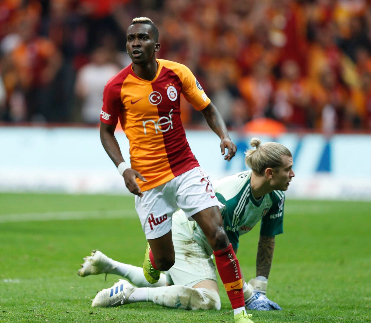 GibiSponsorr's tweet photo. Evin Oğlu , Henry Onyekuru 🔥
- @henryconyekuru https://t.co/nYhBL00LwT