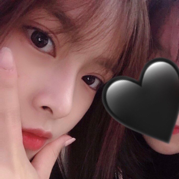 goeunnie's tweet photo. Howdy. https://t.co/jtNOKiL5db