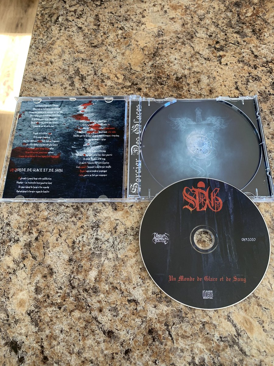 SDG_Official's tweet photo. Finally we have received the CDs of « Un Monde de Glace et de Sang »! You can purchase it via our Bandcamp 😀

Nous avons enfin reçu les CDs de « Un Monde de Glace et de Sang »! Vous pouvez vous le procurer sur notre Bandcamp 😀 https://t.co/JbrswdEHhq
