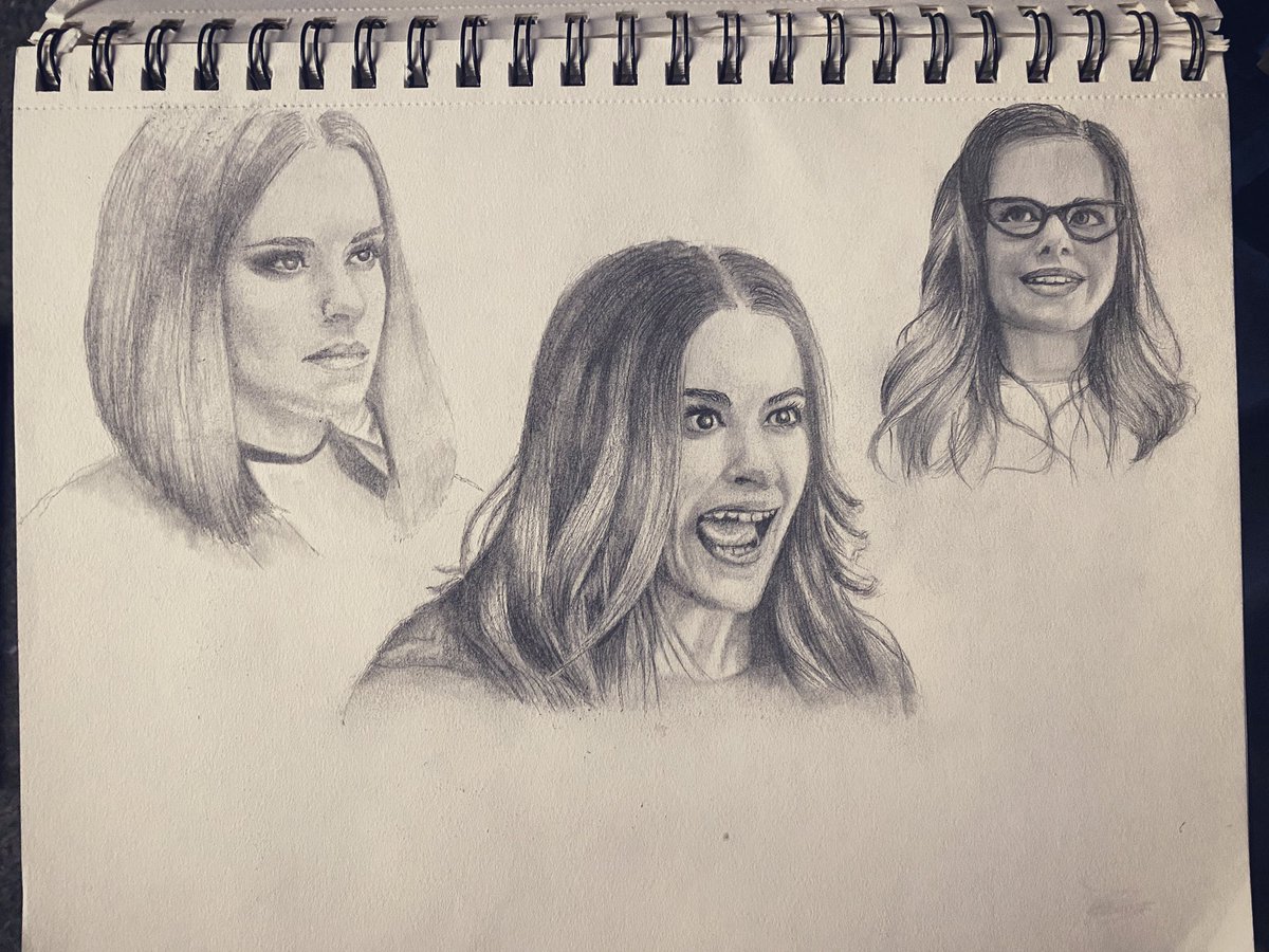 PPlagwitz's tweet photo. Oh god! I love her character sooo much! Left one isn’t done yet.. and two portraits are still missing.. 5 in 1 #12monkeys #jennifergoines @TerryMatalas @emilyhampshire https://t.co/2tlas7MJTS