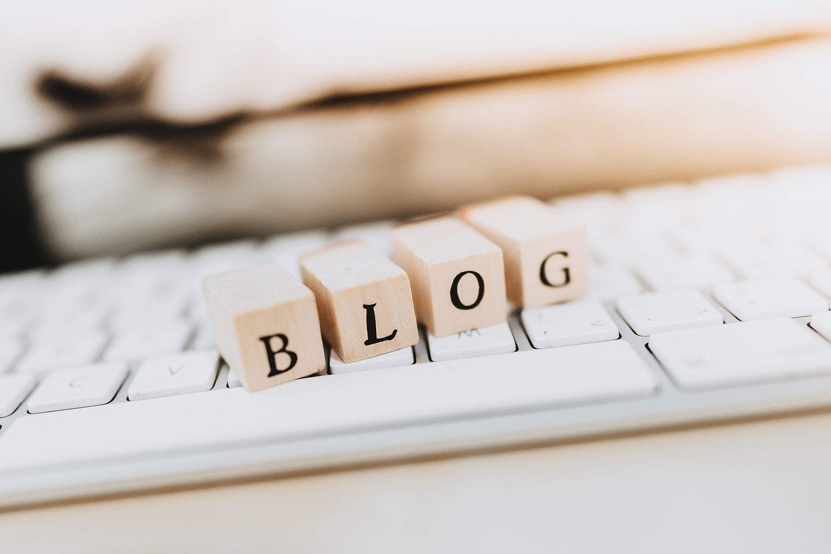 franchisefocus2's tweet photo. We have a variety of articles to help you launch a #franchise #business in the UK, recruit franchisees, prepare operations manuals, and much more! Read them here: https://t.co/DicrlLRPb8 #businesstips #franchising https://t.co/6FOvz08FNL