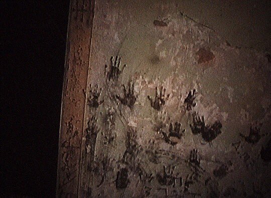 HorrorAddictX's tweet photo. On this day, in 1999, ‘THE BLAIR WITCH PROJECT’ was premiered for the first time https://t.co/LvPvyXEBMc
