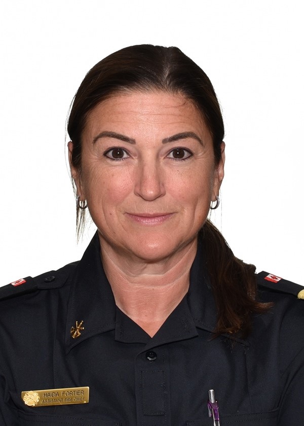 Tuesday is Part 2 of @nvsd44 Speaker Series.  Haida Fortier @DNVFRS & Sam van Born @NVCFD 'Opportunity and Outcomes: A Career in the Fire Service from 2 Diverse Perspectives.'  250 students have signed up for session! @CityOfNorthVan @NVanDistrict @m_pearmain @LindaCBuchanan