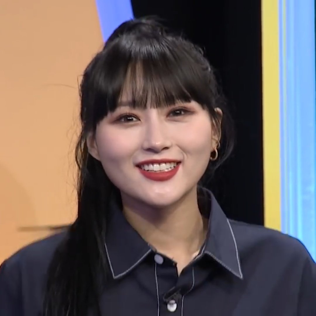 siyeon being round: a messy thread