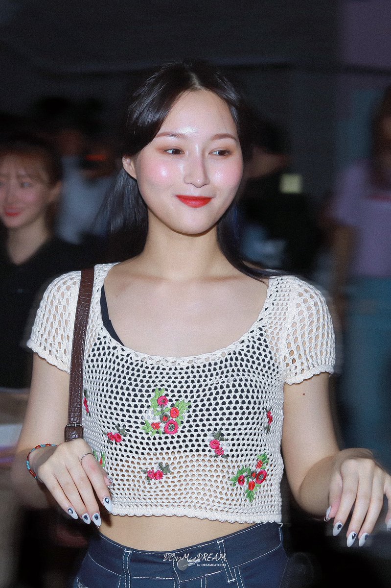 siyeon being round: a messy thread