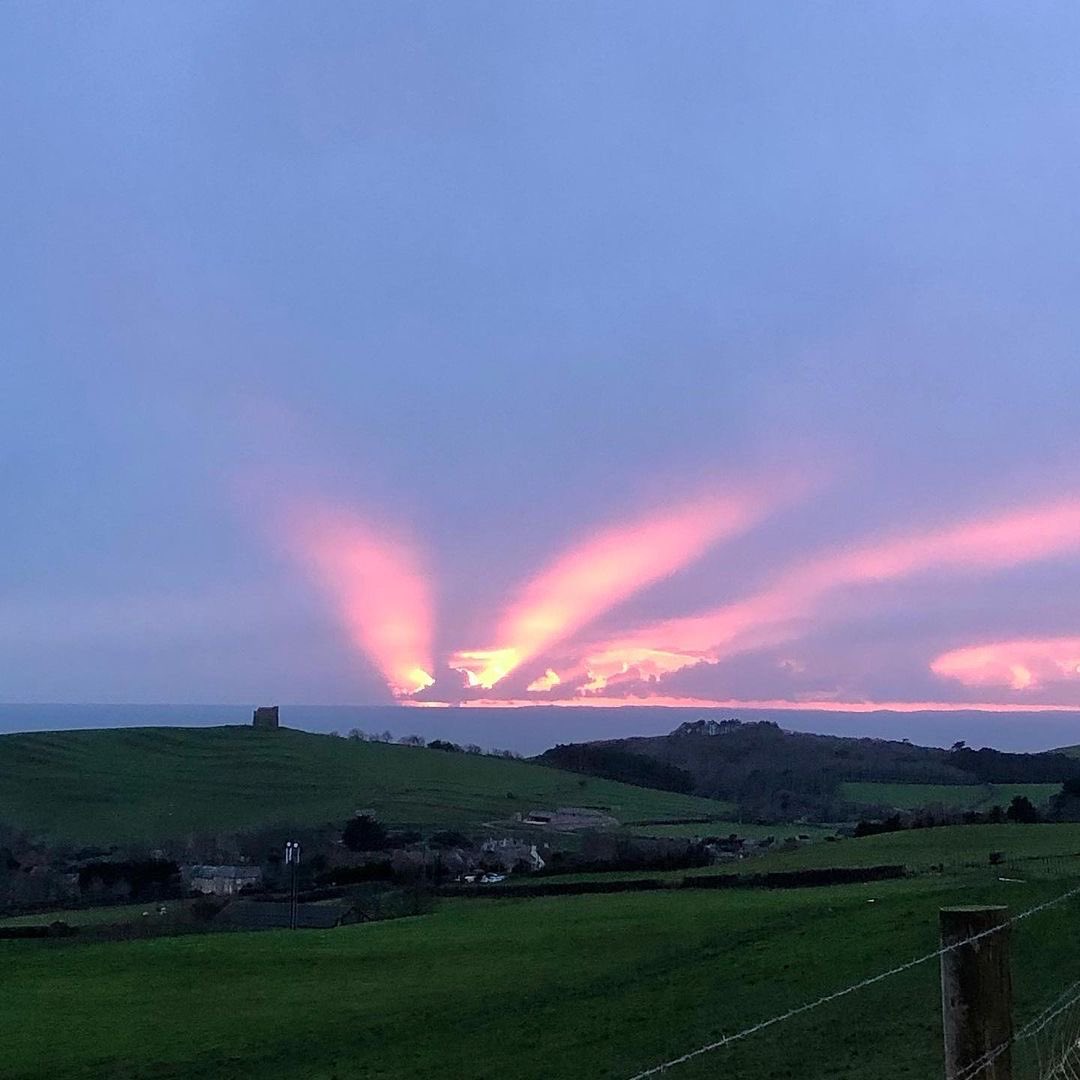 Beautiful scene over St Catherine’s Hill #abbotsbury