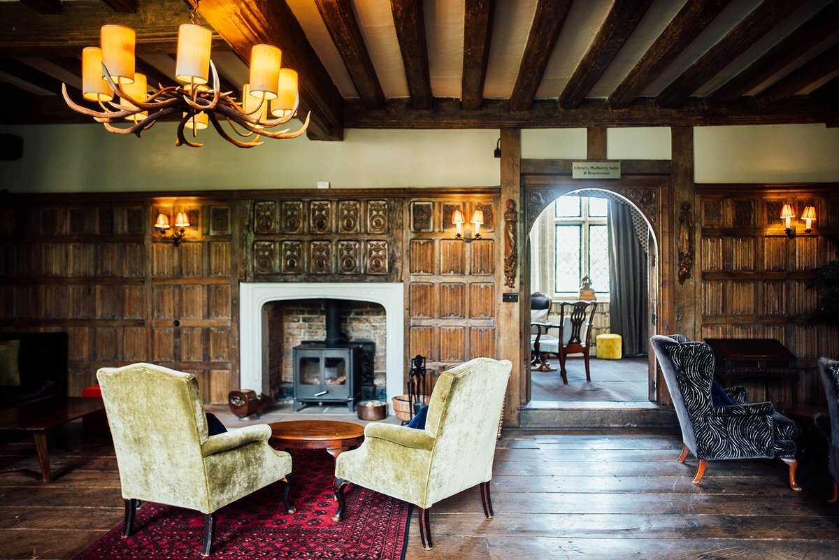 Looking to #escapetothecountry ? We have the best country home feel here at Seckford, the perfect backdrop to your wedding day, business retreat or getaway! 🍂