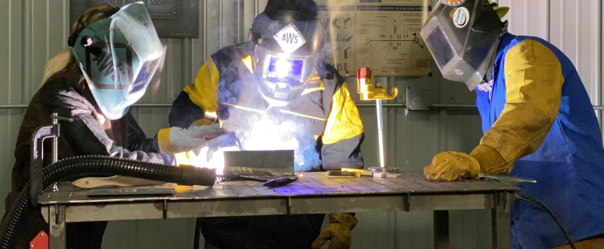 AWSHQ's tweet photo. Did you know that AWS provides National, District, and Section level scholarships of $1,000 or more to welding students?
The deadline to apply is March 1, 2021.
➡️ Apply online at https://t.co/D5BKFv537g.
#awsfoundation #aws #weldingscholarships
https://t.co/D5BKFv537g https://t.co/CTCQnmpmdN