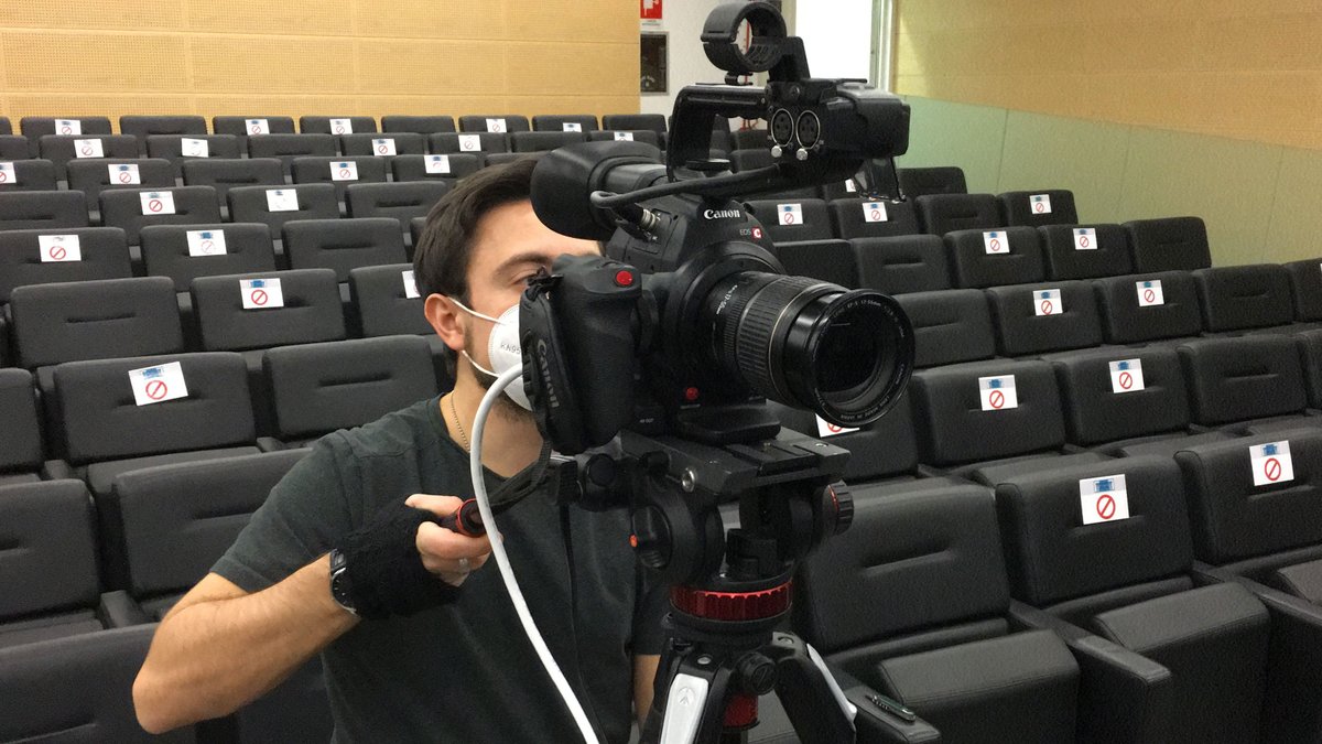 Quasi mille gli utenti collegati al webinar. Nessuno si aspettava un’affluenza così numerosa  
Leggi ➡️shorturl.at/oJLP1