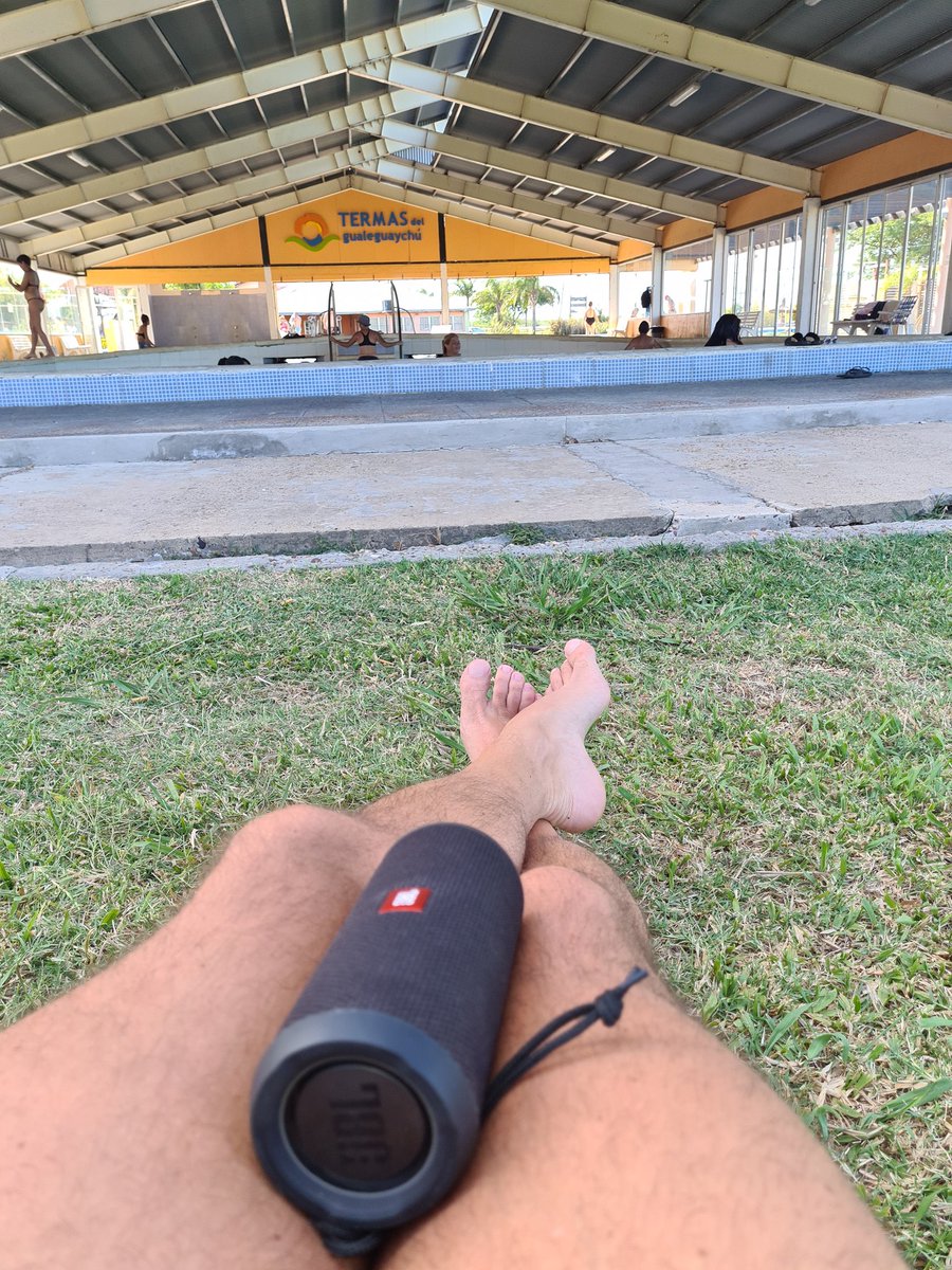 greccofran's tweet photo. No sera la casita... pero no esta mal #calor #termas #gchu https://t.co/5Xnm8OAfNn