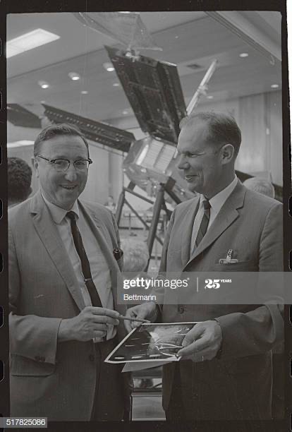 How do you build a spacecraft with sixties technology to reach another planet? That was exactly the problem that JPL engineers Jack James and Dan Schneiderman had in 1962 when they began “Mariner Mars 1964”
