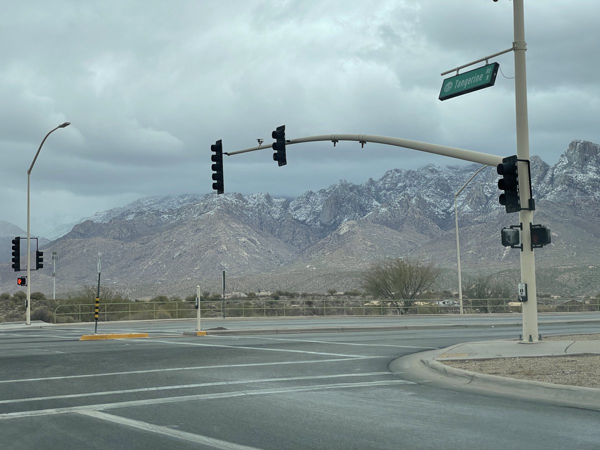 BuzzJackson's tweet photo. Catalina Mountains this past June / Catalina Mountains today #Tucson #TucsonWeather https://t.co/ESTHFiMLmd