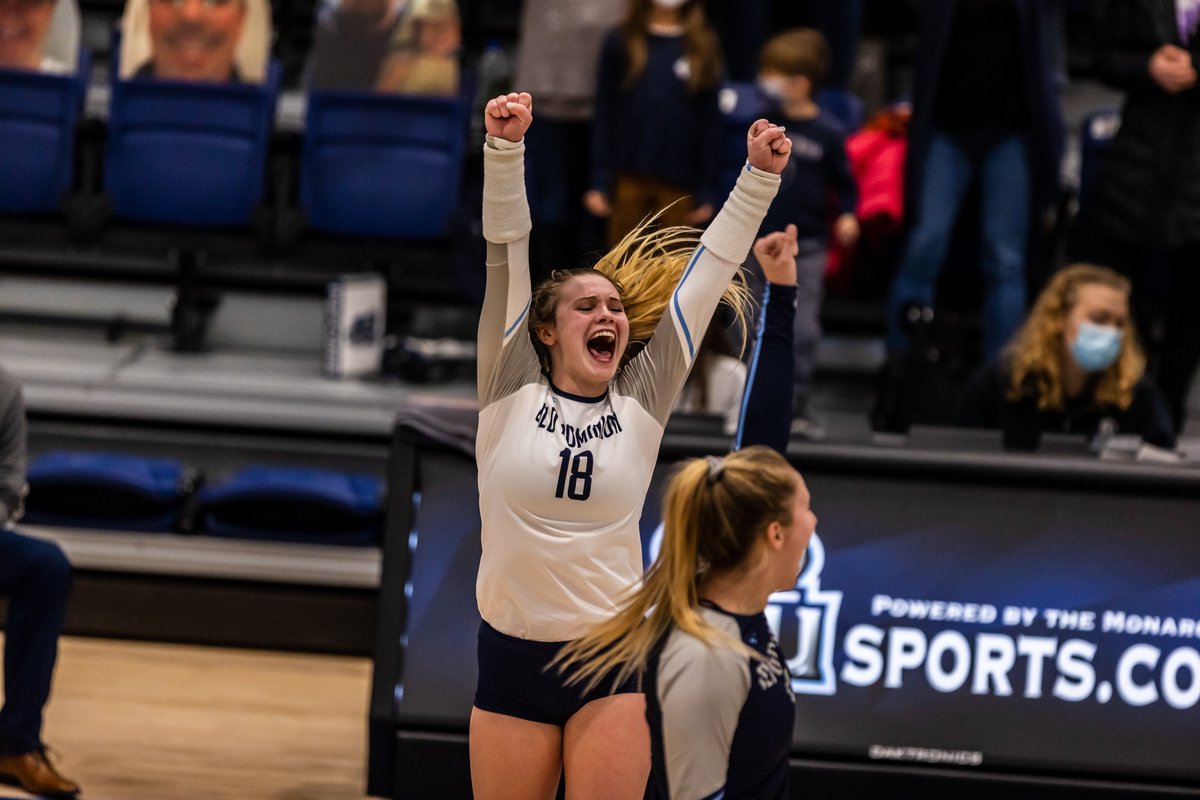 NCAA Women's Volleyball tweet media