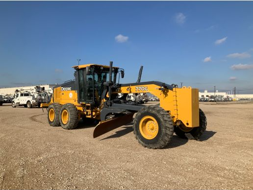 Register to bid on late model John Deere equipment in our auction closing tomorrow. buff.ly/2XhuLEz #auction #jjkane #constructionequipment #johndeere #absoltueauction #equipmentauction #publicauction