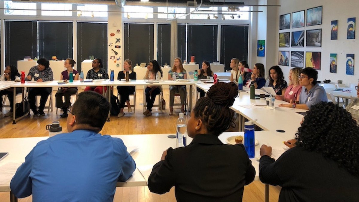 CleveFoundation's tweet photo. There's still time to apply for @CleveFoundation #SummerofPurpose internships &amp; #CLEPublicService fellowships! Check out our blog for more info: https://t.co/FBEhdoYHnj https://t.co/arF90rQWsQ