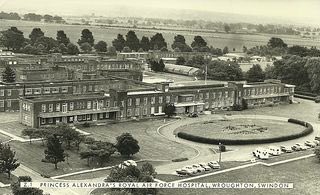 Did you serve at RAF Wroughton hospital? Doctor, nurse, any trade? ✈️ 🚑 
Or were you a patient at the hospital? 

I’d love to hear your memories good, bad or just plain ugly & share them with my fellow #PMRAFNS colleagues! 
Please Get in touch!
#RAFWROUGHTON #militaryhospital