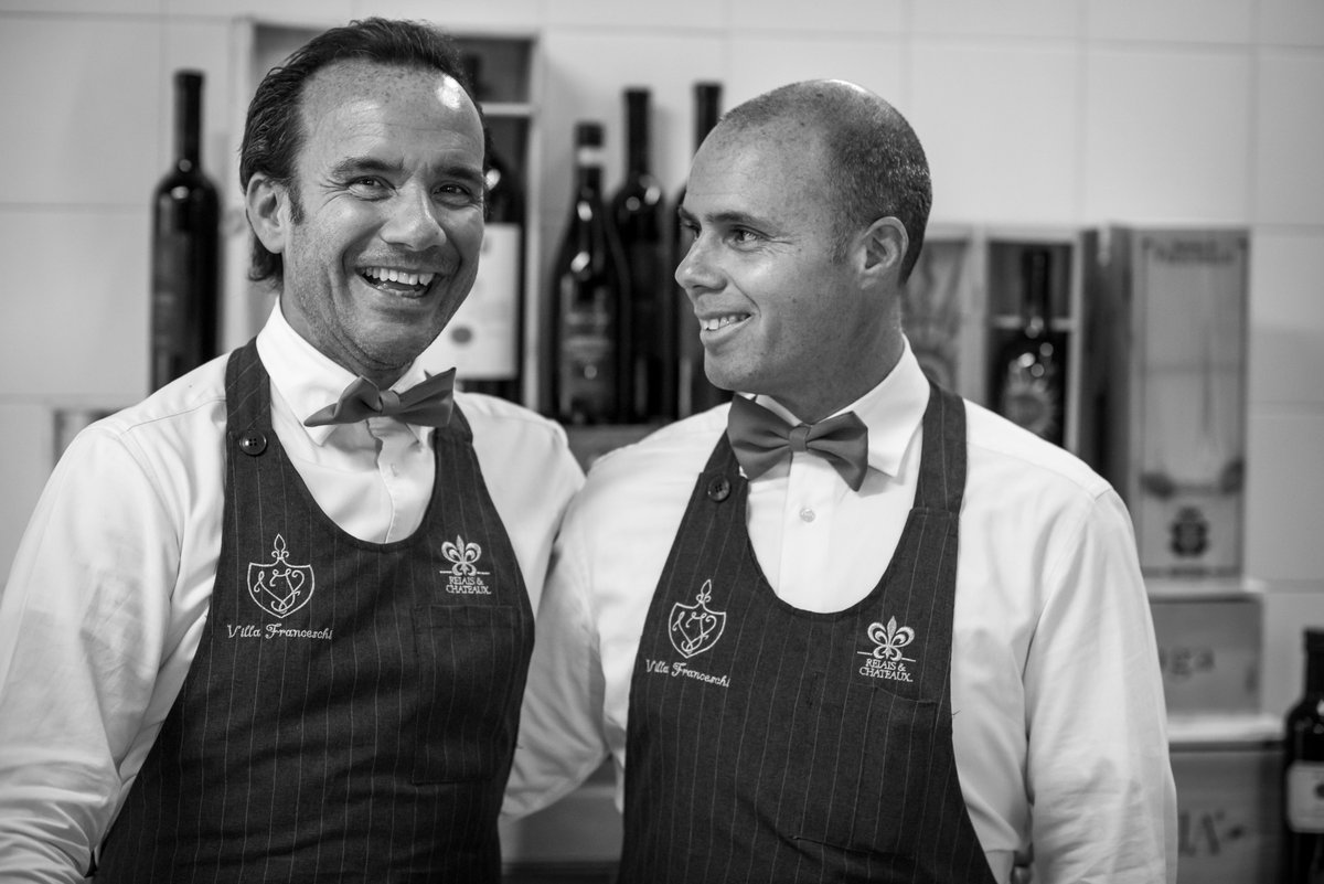 FranceschiVilla's tweet photo. #deliciousjourneys #relaischateaux #relaischateauxvillafranceschi #regioneveneto #staytuned #LandOfVenice #rivieradelbrenta #famiglia #staysafe #Brothers https://t.co/aNpGdIDf5F
