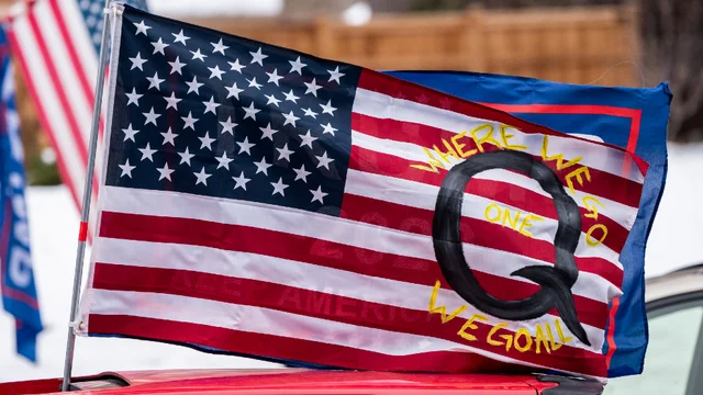 Hawaii GOP official resigns over now-deleted tweet defending QAnon supporters https://t.co/6LGtt9jA4a https://t.co/couDCtp0nY