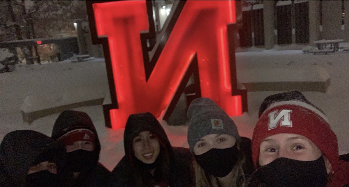 AbbieSquier's tweet photo. Snowwww dayyyyy🥳🤪 https://t.co/rudvNfpKTe