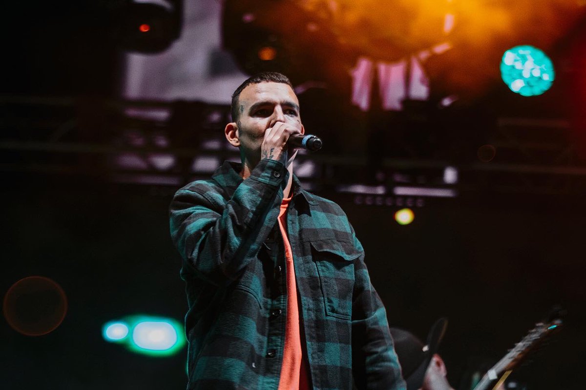 dulcemmx's tweet photo. 𝐒𝐚𝐝 𝐁𝐨𝐲 ☔︎
Cuando todo era risas y diversión por allá del 2019.
@Fntxy | @LaPlebadaSIN 🔥
#fntxy https://t.co/7MsmL6Tdra