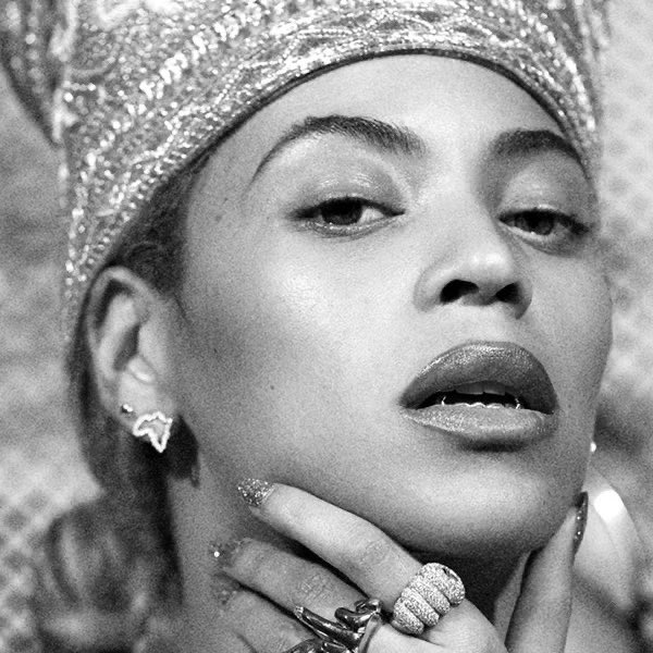 Beyoncé’s Coachella performance was heavily influenced by ancient Egypt and she used Tutankhamen & Nefertiti (Egyptian leaders) as icons. After Egyptian & Arab backlash, she put her Nefertiti pictures on merchandise & profited off Egyptian culture.