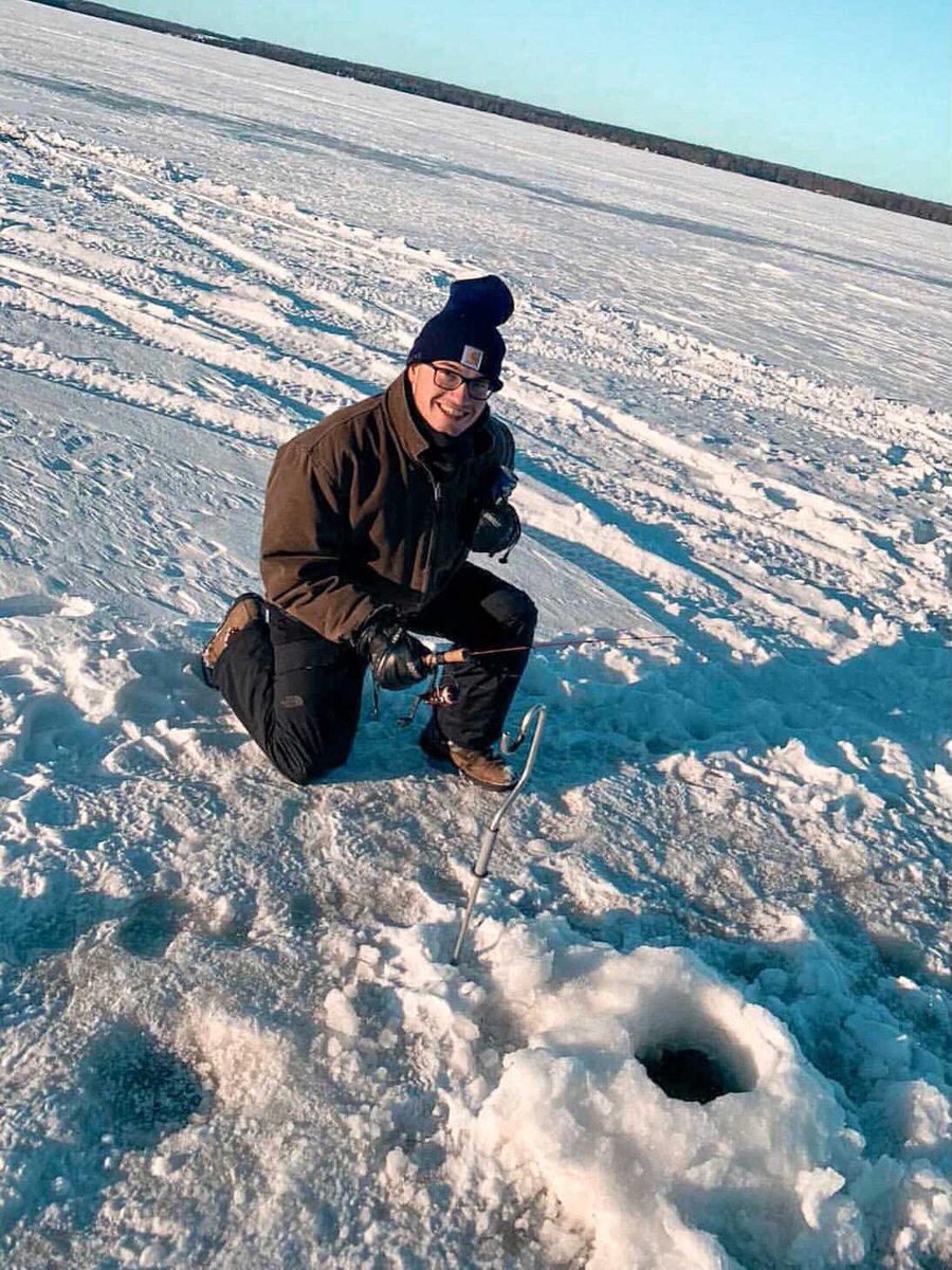 Nic_Edge1's tweet photo. Everyone has to go Ice Fishing at least once, Right? I don’t dress like this often but here is my best valley boy aesthetic #IceFishing #RenfrewCounty #ValleyThings #OttawaRiver https://t.co/M0Dr7v4dzm