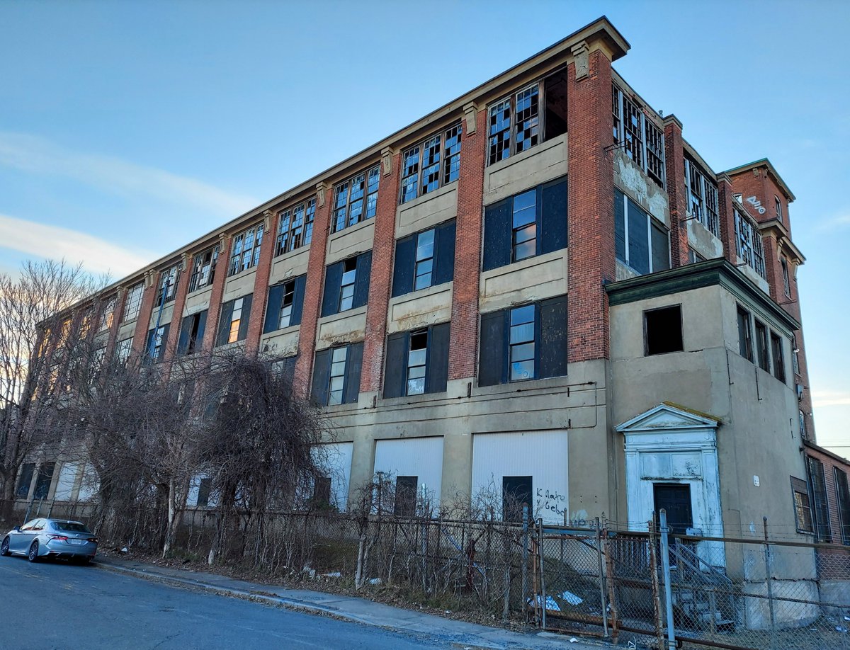 Whitney's 1919 plant is a block south on Bartholomew Avenue.