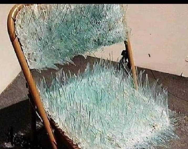 Arkadaşlar bir kaç günlüğüne ara vermem gerekiyor kendinize iyi bakın namusizlari da bu sandalyede ağırlayın kalın selametle  canlar ✋