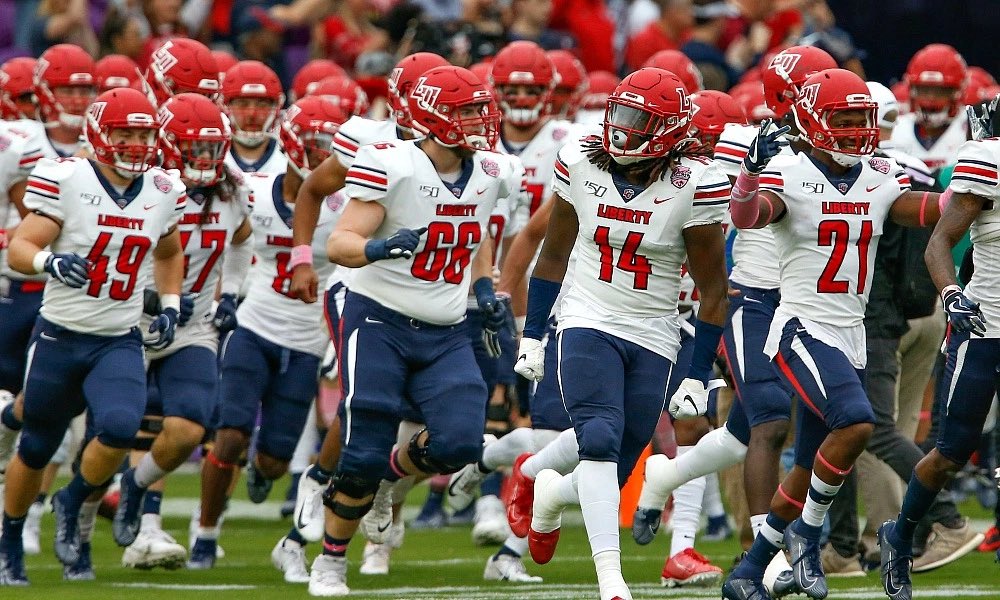 JordanGilley2's tweet photo. Blessed and honored to receive an offer from Liberty University  🦅 🔴🔵 #goeagles @CoachMesser_ @LUFBRecruiting @coachsymons @LibertyFootball @CoachHughFreeze https://t.co/SuLVGr4T6j