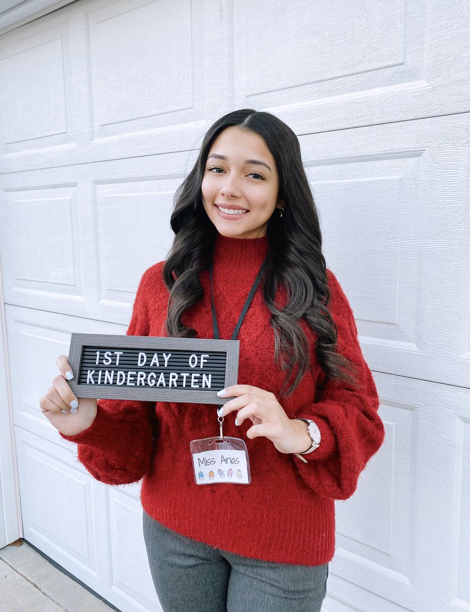Had such an amazing first day of student teaching! Thank you to <a href="/htsd_mcgalliard/">HTSD_McGalliard</a> for the warm welcome 🥰 Can’t wait to spend the next 3 months with the sweetest kindergarteners!