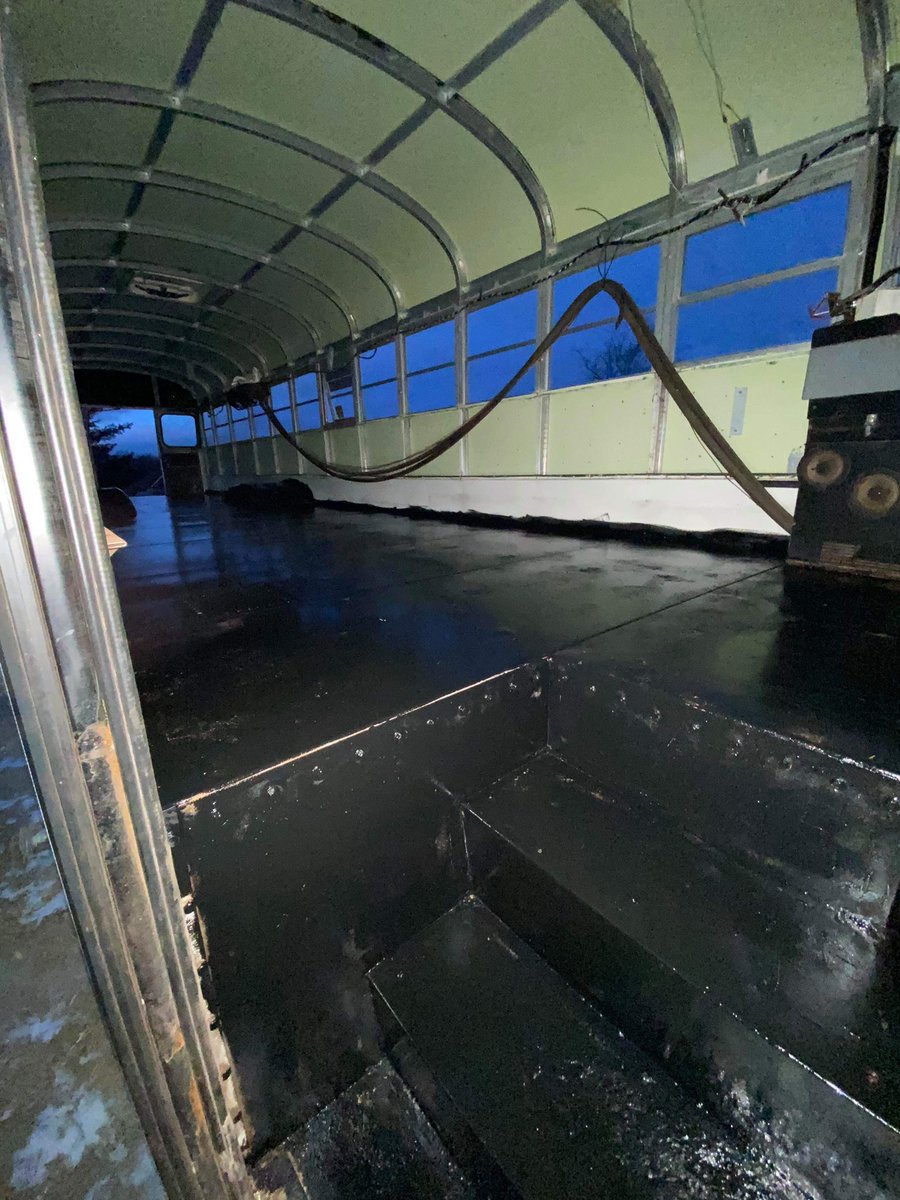 TrustTheRide's tweet image. Our floors have been painted and are looking glorious! Another step closer to beginning the work on the  interior design of the bus....
#trusttheride #schoolbus #skoolie #schoolbusconversion #canada #tinyhome #houseonwheels #singersongwriter #tourbus